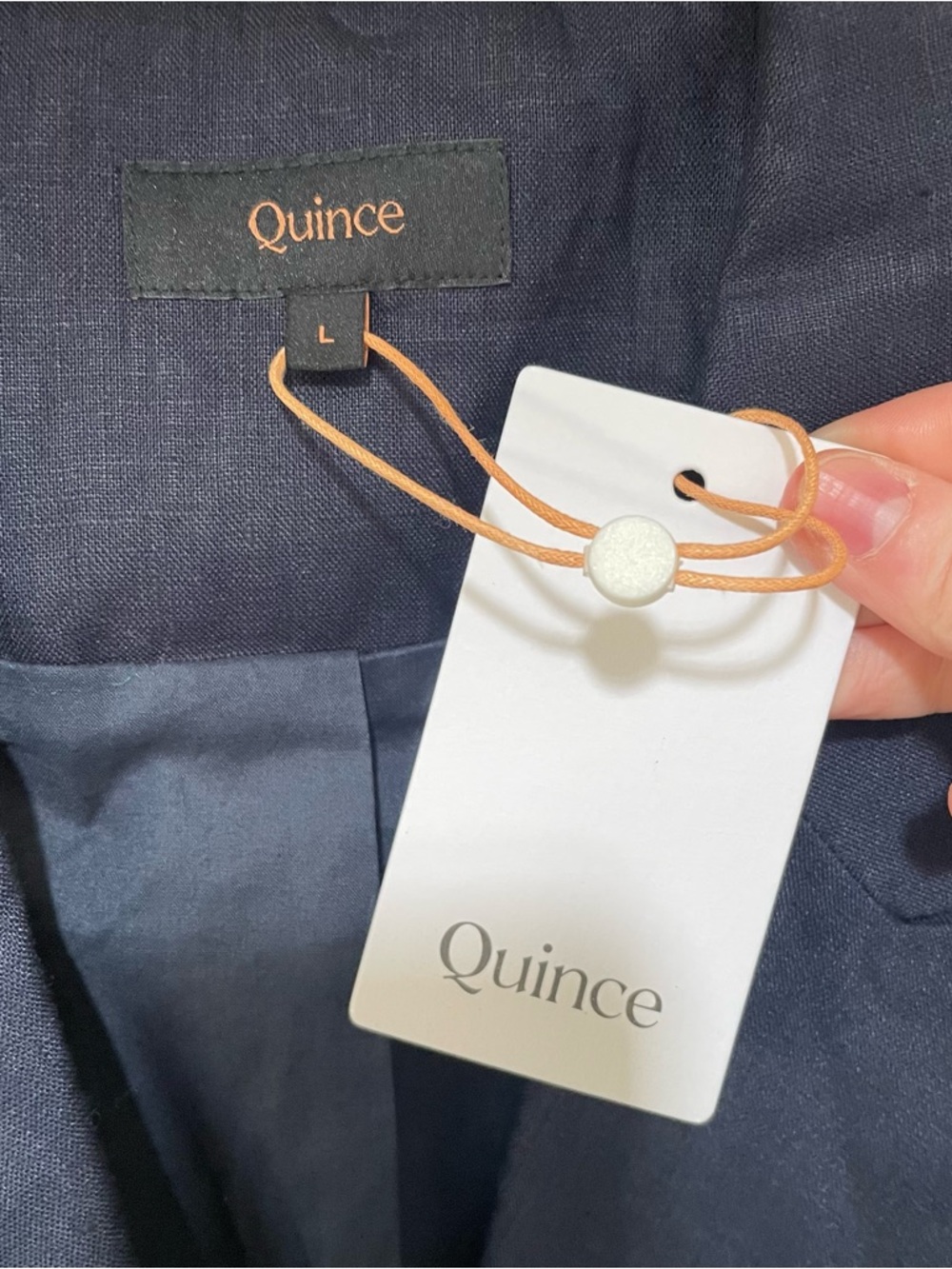 NWT Quince 100% European Linen Relaxed Double-Breasted Blazer True Navy $100 - Picture 3 of 6